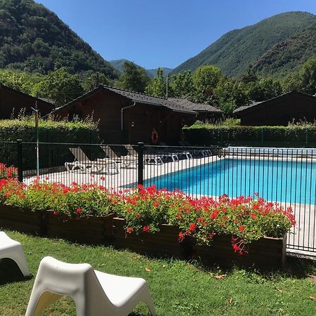 Les Granges De Leo Villa Aston Luaran gambar